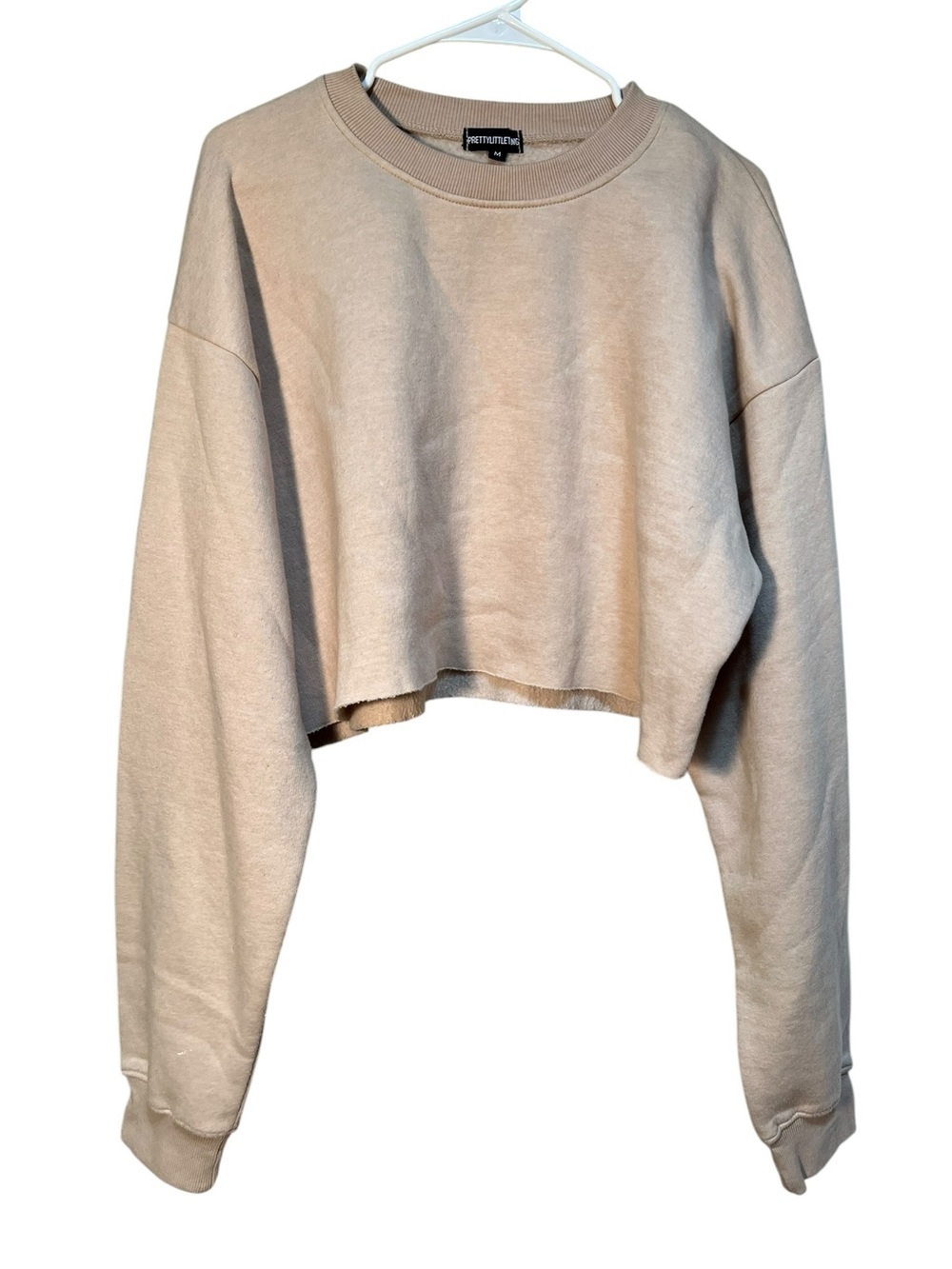 PrettyLittleThing Women's Size Medium Cropped Crewneck Sweatshirt Beige Fleece